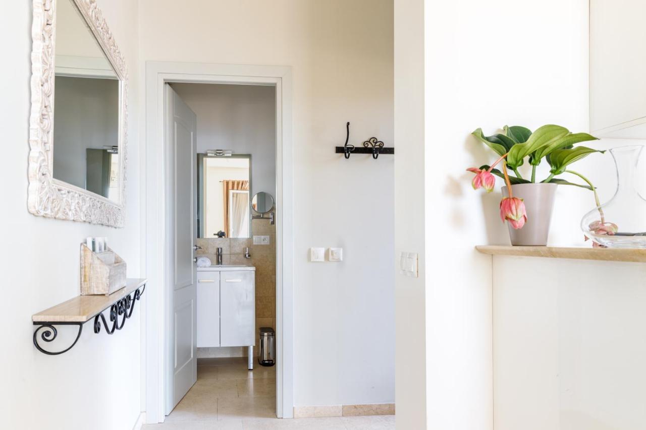 Sea View Apartment Between Nice And Monaco - 1 Вильфранш-сюр-Мер Экстерьер фото